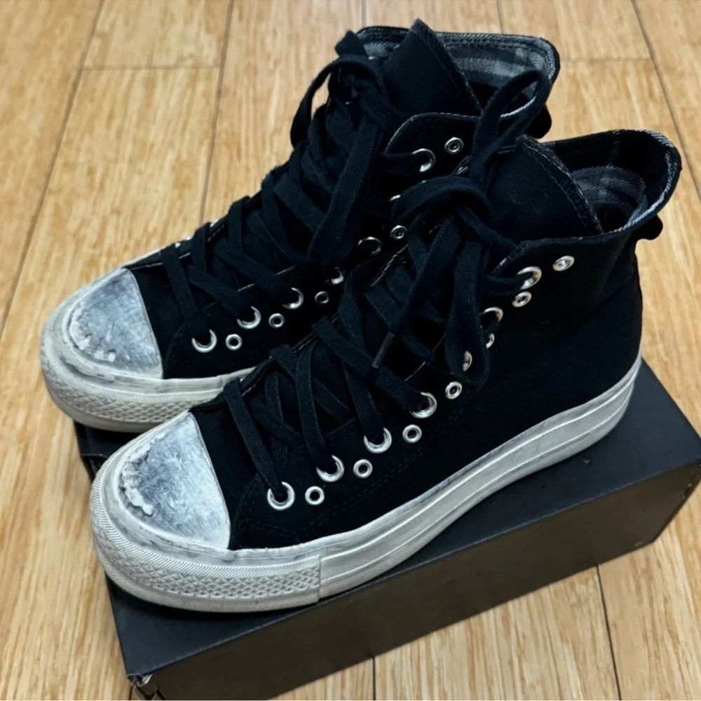 Chuck Taylor All Star Lift Platform Punk